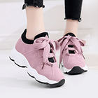 厚底スニーカー人気ランキング！レディースブランド＆カラー紹介