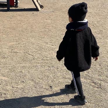 .
.
昨日は風もなくてアウターいらず!
久しぶりに長い時間公園で遊べました🥰
もう寒いのは飽きたよ〜〜〜〜💭
.
.
.
#息子 #男の子 #1月生まれ #3歳0 ヶ月 #36 ヶ月 #3歳 #男の子ママ #アラサーママ #親バカ #親バカ倶楽部 #親バカig_baby #ママリファッション #mamagirl #monotone #カジュアル #simple #ootd #comonaファッション #息子コーデ #むすこーで #韓国子供服 #スニーカー #おしゃれさんと繋がりたい #fashion #black #ママカメラ #写真好きな人と繋がりたい #shoplista #winter #code