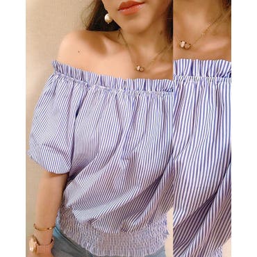💙Dear Heart💙
 #ボートネックバルーンスリーブブラウス /ｽﾄﾗｲﾌﾟ
2年前のお気に入りトップス
WHTも欲しくて久々覗いたら完売⸜( ⌓̈ )⸝
ウエストのギャザー部分が良いから
何処かに似たやつないかなぁ👗💞
 #Shoplist  #ショップリスト  #DearHeart  #ディアハート  #韓国  #韓国服  #オフショルダー  #ギャザー  #ストライプ  #お気に入り 