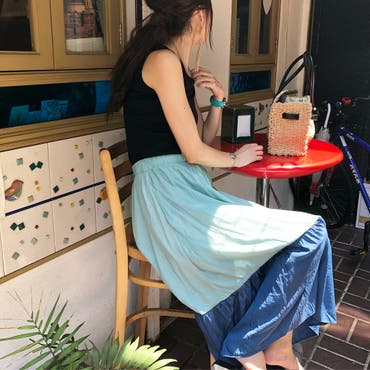 2018,7,16.

イタリアへ。

嘘。
イタリアンへ。

172センチあるあたい。

最近使い始めた @shoplist  
大好きな #プチプラ  を送料無料
までサイト内で買うと無駄遣い
してしまう。

んー…
 #shoplist   だと、
色んなメーカー見れるやん♥️
てことで始めました。

大好きな #タンクトップ  を
買っちゃいました。

スカートは #birthdaybash  
ビーサンは #UNIQLO  
 #shoplista   #pr   #uniqlolifewere  #locari  #LIN_stagrammer  #kaumo_fashion  #KURASHIRU  #ootd_kob  #ponte_fashion  #4yuuu  #bySlife  #スナップミー  #snapgram_jp  #myscrapbook  #beaustagrammer   #プチプラ高見えコーデ  #大人カジュアル  #大人カジュアルコーデ 