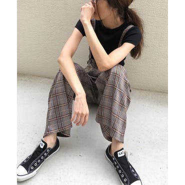 2018,9,26,

雨な1日。
.
下の子の運動会が☔っぽくて、
ちょっと泣きそう💦💦
.
ブラウンが可愛いワイドパンツ。
私っぽくないかも？
でも履いてみたくてカジュアルに😊
.
次は綺麗めに履いてみたいです
.
  #UNIQLO  のリブTきて、
 #着回しコーデ  。
.
服はタグ付けしてます。
.
 #uniqloginza  #uniqlolifewere  #locari  #LIN_stagrammer  #kaumo_fashion  #KURASHIRU  #ootd_kob  #ponte_fashion  #4yuuu  #bySlife  #スナップミー  #snapgram_jp  #myscrapbook  #beaustagrammer   #プチプラ高見えコーデ  #大人カジュアル  #大人カジュアルコーデ   #ワイドパンツ  #グレンチェック   #shoplista 