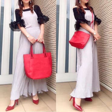 ❤️❤️❤️
・
❀.(*´▽`*)❀.ｵﾊﾖｳ
・
荷物持ちな私はいつもバッグ2個持ち👜💼
特に電車に乗る時は
ショルダーバッグに貴重品👛📱
サブバッグにアレコレ詰め込んで移動🚃💨💨
・
・
上質エレガントな大人のバッグブランド✨✨
andplus_official さんで
ショルダーベルト取り外し可能な
バッグインバッグと
トートバッグがセットになった
万能バッグ見つけたよ〜🎶🎶
・
シンプルで無駄のないすっきりした
デザインはどんなコーデにも合わせやすい✨✨
差し色赤が好きなので
この日はコーデの主役に❤❤❤
・
・
🎁キャンペーンもやってるみたい
andplus_official チェックしてみてね✅
・
・
 #サロペット 
shoplist_official 
 #パンプス 
kobeyokutsuten ・
・
 #shoplista   #ショップリスト 
 #coordinate  #fashion  #コーデ  #ファッション  #今日のコーデ  #きれいめコーデ #
#＆plus #andplus  #アンドプラス 
 #bag  #バッグ  #カバン  #2wayバッグ 
 #ショルダーバッグ  #トートバック 
 #バッグインバッグ  #firano  #フィラノ  #通勤バッグ  #a4サイズ  #軽量バッグ  #red  #おしゃれさんと繋がりたい   #インフルエンサー  #pr 