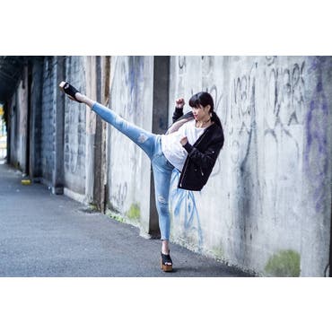 【 #action  】
Photo: yas_okw 
ショップリストコーディネート第3弾！ 
 #春  に向けて明るい  #jeans  をチョイス！
 #ストレッチ  も抜群です！

shoplist_official
 #SHOPLISTA  
 #SHOPLIST  
 #shoplista   #shoplist  
 #fashion 

 #美蘭   #bass   #bassist   #actor   #artist   #model   #dancer   #photo   #picture    #portraits   #japan   #ファインダー越しの私の世界   #instagramjapan   #screen_archive   #tokyocameraclub   #被写体モデル   #instagramjapan   #asian   #韓国    #emoda   #筋トレ女子   #写真で伝えたい私の世界   #follow 