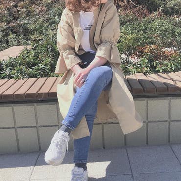  #きょコ   #チビコーデ 
*
*
*
こんにちは☀️
いつも、いいね♡&コメント
フォローありがとうございます🙏🏻♥️
*
なんか #ムチムチ感  が目立つ写真だな🤣笑
*
今日は天気が良かったので、娘と公園に行ったりお散歩したりしました🍀
*
久々のお散歩は気持ちが良い🙆🏻‍♀️
*
イネもブタクサも反応するので、
これからしばらく花粉辛いけど😂
暖かいのは気持ちがいいね〜✨
*
そして気づいた時には大好きな夏が
やってくるんだわ…🏝⛱🍉🍨笑
*
お仕事の方もなんとか滑り出しは順調◎
*
給食のおばちゃん頑張ります💪🏻
*
*
*
Top & Outer & Kicks ☞ #SHOPLIST   #shoplista 
Bag☞ #しまむら   #しまパト 