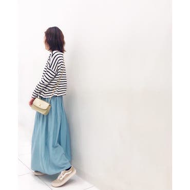 *
*
today'soutfit❤︎
*
tops gu_for_all_ 
skirt gorgeshop_official 
bag earth__1999 
shoes vans *
*
昨日の
shoplist_official で
買ったグリーンのスカートに
ボーダー合わせ
してみました❤︎
*
ボーダー×スカート❤︎
可愛いのに楽ちんコーデ！
*
しかもテロテロな素材だから
痩せ見えするやつ🤣
それ大事↑
*
*
夏にTシャツとも合わせたい！！！！！
可愛い❤️
*
*
 #パーソナルスタイリスト 
 #骨格診断  #ciel_saori  
 #後藤沙織  #gu 
 #guコーデ  #uniqlo  #ジユジョ 
 #shoplista  #shoplist 
 #スニーカーコーデ 
 #ファッション  
 #ファッションコーデ 
 #ファッション部  #ファッション好き 
 #ファッションスナップ 
 #ファッション好きな人と繋がりたい 
 #ファッショニスタ  #ファッション大好き 
 #ファッション好きと繋がりたい  #コーディネイト  #コーディネート  #コーデ  #今日のコーデ   #着こなし   #fashionist   #fashions   #fashion   #fashionista 