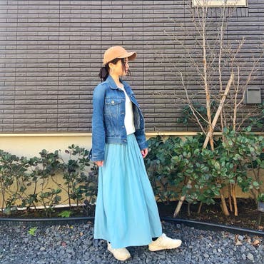 *
*
today'soutfit❤︎
*
outer gu_for_all_ 
tops coca_official_store 
skirt gorgeshop_official 🧢 green_parks 
shoes new_balance_japan *
*
*
shoplist_official で
買ったニット×スカート❤︎
ミントグリーンに一目惚れして
ポチしました❤︎
しかもプチプラ👍
*
キャップ合わせにする事で
可愛くなりすぎないから
いい❤︎
*
*
 #パーソナルスタイリスト 
 #骨格診断  #ciel_saori  
 #後藤沙織  #gu 
 #guコーデ  #uniqlo  #ジユジョ 
 #shoplista  #shoplist 
 #スニーカーコーデ 
 #ファッション  
 #ファッションコーデ 
 #ファッション部  #ファッション好き 
 #ファッションスナップ 
 #ファッション好きな人と繋がりたい 
 #ファッショニスタ  #ファッション大好き 
 #ファッション好きと繋がりたい  #コーディネイト  #コーディネート  #コーデ  #今日のコーデ   #着こなし   #fashionist   #fashions   #fashion   #fashionista 
