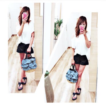  #いつかのコーデ  ✧︎*。
ちょっと前にpostした #コーデ   です( ⸝⸝⸝⁼̴́◡︎⁼̴̀⸝⸝⸝) ←しつこぃ🤢

よかったら、スワイプしてください❤ฺ *

この日の #newin  💖
 #デニムバッグ  ‥？🙄
 #カゴバッグ  ‥？🙄
 #フリルバッグ  ‥？🙄 *
どれだろぅ‥🙄w

荷物の多い私が、せっかく小さめのものにしても
子どもたちと出かけると、
次から次へと私のバッグに入れて来る🤢😩😩
ちなみに次男が一番入れて来る😩💦 *

今日は久しぶりに心友と #ランチ  へ🤤
夏休み前最後だなぁー😩😭💦
でもいっぱい食べて、いっぱい笑って
楽しかったぁー😆❣️ *
夏休み前の充電は100%は出来てないケド🤢
夏休み中遊んでもらおぅ🤤🧡w

今日の気温、36℃とか‥
低体温の私より高いし🤢
もぅ‥ムリです( ⌯᷄︎ὢ⌯᷅︎ )

こまめに水分補給して、
熱中症や熱射病等に気をつけてください(๑ᐤ᷄⌓︎ᐤ᷅๑) * 🔸tops ‥ #夢展望 
🔸bottom ‥ #azulbymoussy  * 🔸necklace ‥  @handmade_cute_2017  * 🔸bag ‥ #liloudechouchou  * 🔸sandal ‥ #fifflop  
 #いつコ   #code   #coordinate   #fashion   #instafashion   #ootd   #outfit   #プチプラ   #プチプラコーデ   #ママ   #ママコーデ   #夏コーデ   #ワンショルダー   #lunch   #pasta   #pizza   #パスタ   #ピザ   #shoplista 