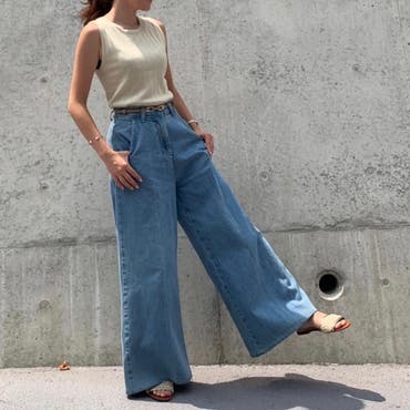 この夏取り入れたいサマーニット🌞
ワイドデニムで夏定番のカジュアルコーデにも、甘めのスカートにも合わせられる万能アイテム！
------------------------------.
 #トップス 
 #millennialgeneration 
🔍［クルーネックリブサマーニット］
 #ワイドパンツ 
 #coca 
🔍［ハイウエストカットオフワイドデニムパンツ］ 
 #スカート 
 #fifth 
🔍［レトロフラワーロングフレアスカート］ ------------------------------
. 
 #SHOPLIST   #SHOPLISTA   #LiSTA   #ショップリスト   #ショップリスタ   #プチプラコーディネート  #低身長コーデ 
 #着まわしコーデ    #カジュアルコーデ  #夏コーデ  #サマーニット  #デニムコーデ   #イエローコーデ    #スカートコーデ   #ワイドデニム   #タンクトップ   #リブニット   @shoplist_official 