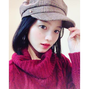 レッスンday。ライブも舞台もプレゼンもあるから歌と演技に全力投球✌︎('ω'✌︎ ) ・
写メは最近お気に入りの赤ニットとキャップのコーデ＊

# #lesson   #赤ニットコーデ   #赤ニット   #red   #shoplista 
