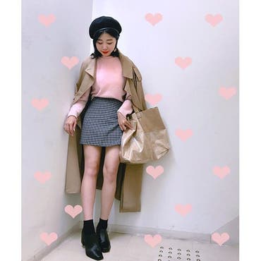 💗💗💗
.
.
ひさしぶりに #ミニスカート  履いた気がする🙄💗
いや、いつも履いてるか🙄💗笑
.
.
knit/ #dazzlin  
skirt/ #nowistyle   #shoplist  
trenchcoat/ #moussy  
boots/ #emoda  
béret.socks/ #wego  
bag/ #commedesgarcons  .
.
気づいたらチェック柄のスカートも靴下も
 #ショップリスト  ( @shoplist_official  )でゲットしてた😂😂💗
.
商品数ブランド数ともに豊富だから、
比較したいときとかよく見るの👀💗
特に、最近喉のせいで寝つきが悪いから永遠に見てます😳🤳←
.
.
.
でもね！
ストーリーには載せたけど、
喉に優しい最強の飴をゲットしたので、
今日は熟睡出来そうです😪😪😪💕
.
☁️☁️☁️☁️☁️☁️☁️☁️☁️☁️☁️☁️☁️☁️☁️
 #今日のコーデ  
 #コーデ  
 #おなつコーデ  
 #shoplista 
