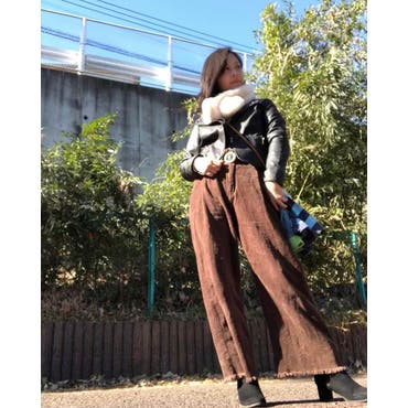 ワイドパンツは形がお気に入り😝💓Lサイズしかなく、ウエストちょっとゆるいのでベルトで留めました♬
ライダースも形が変わっててすき😎

 #shoplista  #ワイドパンツ  #コーデュロイ  #ライダースジャケット   #フリーモデル  #ヘアスタイル  #ヘアモデル  #ファッション  #ダンサー  #オシャレ  #通販  #プチプラ  #トレンド  #黒髪  #ボブパーマ  #コーディネート  #冬スタイル  #芸能 # #かわいい  #韓国ファッション 
 #美肌  #小顔  #美容モデル  #写真好き  #フォロワー募集qoo10 