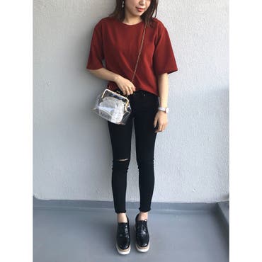 *
 #今日のコーデ  ☺︎
*
*
☑︎ #トップス ： #dholic   @dholic_official  (724435)
 #ウルトラストレッチジーンズカットオフ   #uniqlo  
 #オックスフォード   #wego  
 #gジャン   #アベイル  *
*
dholicのトップス👚
*
茶色じゃないの！
テラコッタじゃないの！
赤茶なの❤️
*
色味がドツボ過ぎる🙈
*
カタチもオーバー感でサラッとした生地でいい♡
*
夏にホワイトワイドパンツとか合わせたら…可愛過ぎるよ…🤤♡
*
*
やっぱり茶色系って…
年中好きです🐻🐪🐿🦉
*
*
☑︎のアイテムはプロフのURLから詳細見れます🌱
*
*
 #fashion   #code   #outfit   #ootd   #pr   #dholicsnap   #shoplista   #SHOPLISTA   #厚底シューズ   #デニムジャケット   #クリアバッグ   #シンプルコーデ   #プチプラコーデ   #大人カジュアル   #ママコーデ   #春コーデ 