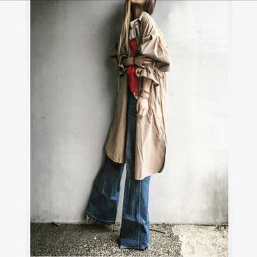 ・
ふんわりボリューム袖が可愛らしいコートは  @shoplist_official  .
これからちょっと肌寒い時や梅雨シーズンにも活用できる素材感.
折りたたんでもコンパクトでシワにもなりにくそうです.
・
 #SHOPLISTA   #SHOPLIST   #トレンチコート   #トレンチコートコーデ   #ボリューム袖   #ボリュームスリーブトレンチコート   #ボリュームスリーブ   #キャンディスリーブ   #vintage   #vintagefashion   #vintagestyle   #levis   #futierland 