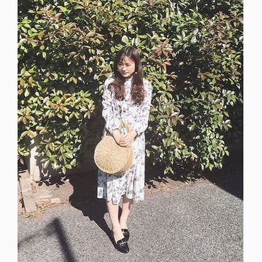 またまた、  @shoplist_official  さんで見つけた花柄ワンピース🌼
nowistyleってブランドのもの♡
韓国のかわいいお洋服たくさん取り扱っててお気に入り♡
 #SHOPLIST   #SHOPLISTA   #ショップリスト   #PR   #韓国ファッション    #fashion   #ootd   #coordinate   #花柄ワンピース   #かごバッグ   #サークルかごバッグ 