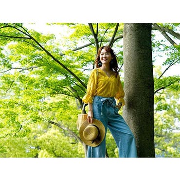 昨日のコーデ👖 .

カジュアルスタイル💕 .

トップス→ #coca  
デニム→ #lilybrown  
bag→ #titivate 

hat→ #minilbreak  
リング→ #harraca  
 #コーデ   #code   #outfit   #ootd   #fashion   #お洋服   #coordinate   #カジュアルコーデ   #ブラウス   #トップス   #SHOPLISTA   #SHOPLIST 