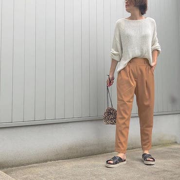 #今日のコーデ 2018/10/13
・
…………
・
・
いよいよ来週18日
@her_closet_official さんが
zozotownにオープンです
こちらで取り扱うブランド
@angaime6267 さんのテーパードパンツ
ハイウエストできれい目なんだけど
カジュアル目で穿くのが好き
・
・
zozotownオープン当日は
お得なイベントもあるので
ぜひチェックしてみて下さいね
トップ画から飛べまーす
・
・
・
トップス @shoplist_official @wego_official
パンツ @her_closet_official @angaime6267
シューズ @zara
・
・
・
#SHOPLIST #SHOPLISTA
#saoコ #wego #サマーニット #hercloset #angaime #テーパードパンツ #巾着バッグ #レオパード #zara #ザラジョ #秋コーデ
#ママファッション #ママコーデ #プチプラコーデ #着回しコーデ #大人カジュアル #きれいめカジュアル #30代ファッション
#ponte_fashion #mineby3mootd #locari #4yuuu #mamagirl #arine_ootd #ルーファ #cocoromii