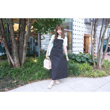  #SHOPLIST  で初めて買い物したよー😍
✨❤️  @shoplist_official  ❤️✨
ㅤㅤㅤㅤㅤㅤㅤㅤㅤ
合わせるトップス次第で１年中着られるフード付のオーバーオールマキシワンピースジャンパースカート👗✨
ㅤㅤㅤㅤㅤㅤㅤㅤㅤ
ㅤㅤㅤㅤㅤㅤㅤㅤㅤ

onepiece  #FeltMaglietta   @feltmaglietta_official 
tops  #韓国 
shoes  #Esperanza   @esperanza_official 
Bag  #loewe   @loewe 
Bag  #carvingtribes   @carvingtribes 
ㅤㅤㅤㅤㅤㅤㅤㅤㅤ
ㅤㅤㅤㅤㅤㅤㅤㅤㅤㅤㅤㅤㅤㅤㅤㅤㅤㅤ
マキシワンピ ¥1,980＋税
https://instagram.com/p/BiwHdJWB8g9/
——————————————————— ワンピは @shoplist_official  内で【FeltMaglietta】で
検索してね😘💋 ㅤㅤㅤㅤㅤㅤㅤㅤㅤ
ㅤㅤㅤㅤㅤㅤㅤㅤㅤ
ㅤㅤㅤㅤㅤㅤㅤㅤㅤ  #SHOPLISTA    #SHOPLIST    #ショップリスト   #ワンピース   #fashion   #ootd   #coordinate   #蔦屋書店  #다이칸야마 #셀스타그램 #얼스타그램 #일본 #모델  #読モ   #読者モデル   #サロモ   #サロンモデル   #撮影モデル  #패션스타그램 #데일리  #ootd  #코디   #カービングトライブス   #エスペランサ   #grancecontinental   #グレースコンチネンタル   @grace_continental .div