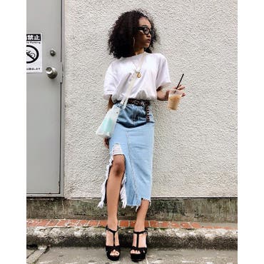 Ｔシャツ一枚の季節になってきたね✨  #ootd   #149cm   #shoplist   #shoplista   #denim   #skirt   #spray   @shoplist_official 