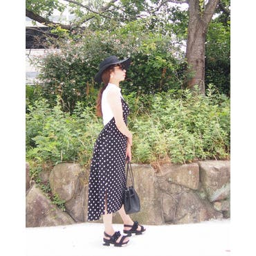 ✧ドットワンピース✧
*
*
*
バックが二重になっててプリーツでふわっと可愛いやつ😍❣️
*
サイドにちょこっとだけスリット入ってて窮屈さもなし👌
*
*
*
*
*
*
* *
*
*
*
*
*
*
 #HIAND  #ワンピースコーデ  #ドットワンピース  #ドットワンピ  #ワンピース  #カジュアルコーデ  #大人カジュアル  #大人女子  #大人女子コーデ  #大人シンプル  #コーディネート  #ロカリ  #夏コーデ  #夏スタイル  #着回しコーデ  #30代コーデ  #アラサーコーデ  #164cm  #きれいめカジュアル  #大人女子コーデ  #コーデ  #スポサン  #SHOPLISTA  #SHOPLIST  #locari  #coordinate  #outfit  #wear  #ponte_fashion  #mineby3mootd  #code 