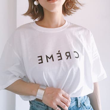こんにちは⸜( ॑꒳ ॑ )⸝
・
お天気悪いですねー☁️
午後から保育園で集まり。
朝からチビ子はワクワクしてました😂笑
・
 @shoplist_official  で買った
 #coca  さんのロゴt❤
・
オーバーサイズでかわいい😍
・
 #バングル  も  @shoplist_official  で～✨
・
・
・
 #コーディネート  #コーデ  #コーデ記録  #着回しコーデ  #プチプラコーデ  #ママコーデ  #カジュアルコーデ  #シンプルコーデ  #Tシャツコーデ  #おしゃれさんと繋がりたい   #SHOPLIST  #SHOPLISTA  #ゆるシルエットロゴTシャツ  #coca  #バングル  #シルバーアクセサリー 