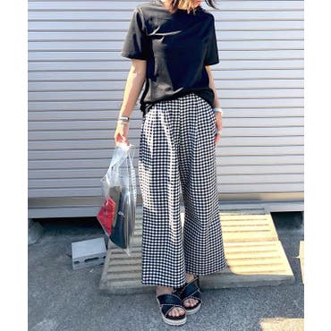 today☆★
・
暑い暑い暑ーい☀️
超楽ちん&カジュアルコーデ
・
 @shoplist_official  のギンガムパンツ
ウエストゴムだしかわいいしお値段もsaleで790円とビックリ！！
・
6月も最後
皆さん今週もよろしくお願いします😊
・
今日は寝不足⚽️
眠たい。。
・
 #SHOPLIST   #SHOPLISTA   #cordinate   #コーディネート   #ootd   #outfit   #outfitoftheday   #mineby3mootd   #instafashion   #instagood   #instalike   #fashion   #ファッション   #chao_app   #大人カジュアル   #大人カジュアルコーデ   #シンプル   #モノトーン   #ギンガムチェック   #ママファッション   #ママコーデ   #lecielbleu   #frayid   #zara   #ザラ   #ザラジョ   #philippeaudibert 