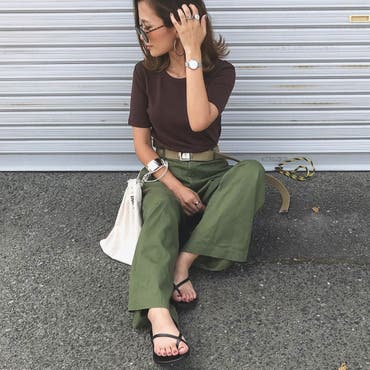 🗣 #きょコ 
  @shoplist_official  でgetした
new item💜☝︎☝︎
➳
👚 #azulbymoussy 
👖 #wego 
belt☞ #dickes 
サンダル☟
 #サンダル ： #dholic   @dholic_official  (728596)
➳
今日は仕事早く終わったから
洗車へgo〜‼︎🚙☀️💦
周りはおじさん達の中、
1人洗車頑張ったよ💪🏽☜褒めて。ww
➳
 #shoplist  #shoplista  #SHOPLISTA 
 #コーデ   #コーディネート  #ファッション  #ユニジョ  #着回しコーデ  #カジュアルコーデ  #ママコーデ  #ロゴT  #GU  #ジーユーコーデ 
 #おしゃれさんと繋がりたい 
 #写真好きな人と繋がりたい   #instagood  #fashion  #outfit  #code   #ootd  #coordinate 
  #followme  #Ponte_fashion 
 #like4likealways 