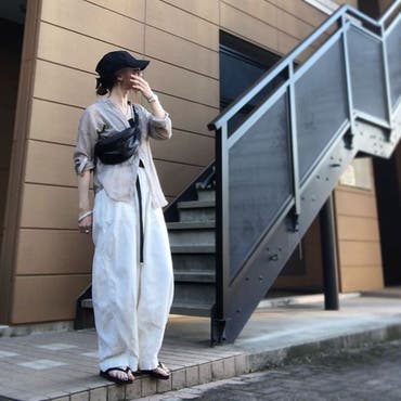outfit. 2018/07/29
⋆
⋆
日曜日、汗掻いて着替えた後のコーデ ✩
⋆
beige × white × black ✩
⋆
⋆
リネン混のシャツはノーカラーで
これも  @shoplist_official  さんのです ·͜· ⋆*
⋆
⋆
cap :  #chelseanewyork 
shirt :  #shoplist 
pt & bag :  #todayful 
sandal :  #holiday  ×  #genbei 
belt :  #nikoand 
⋆
 #onxoxo_style 
⋆
 #coordinate   #fashion   #ootd   #outfit   #casual   #casualstyle   #cap   #sandal   #ponte_fashion   #kaumo_fashion   #mineby3mootd   #chao_app 