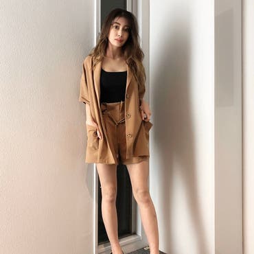 セットアップスタイルがおすすめ❤︎ デニムでカジュアルに合わせたり色々なシーンに活用できる羽織りアイテムです