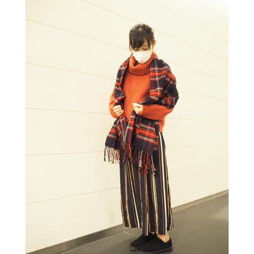 ・
風邪ぶり返してます🤧
・
娘と風邪をうつしあってるのか、良くなったからと仕事してたらぶり返し…のループから抜け出せません💨
これだけ医療が進歩してるんだから、妊婦さんでも飲める風邪薬そろそろ出てほしいよ…😂
・
そんなこんなでお出かけできずだったから、spiralgirl_official 様からいただいたhugmeニットをやっと着れた♡
シルエットもあったかさも絶妙な色味も全部含めてきゃわわ😍
shoplist_official で400円くらいだったボアシューズもはきやすくてあったかくて✨
ぺたんこ靴が苦手な私でもハマる履きやすさだー☺️
・
・
 #風邪   #妊婦   #yui_mom_yui   #yuiアンバサダー 