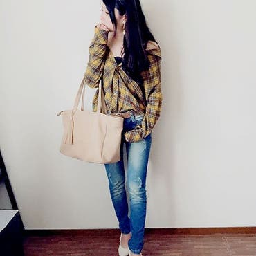 .
.
.
.
昨日のtiktok撮ってたコーデ👏
@shoplist_official でメガセールやってたから
まとめ買いしたのが
ちょくちょく届いてきたぁー😍
.
オフショルのチェックシャツ
可愛いー😳
着まわし出来そう🙄💕
ギャルっぽくならないように
シンプルにして パールピアスした🤫
. .
.
.
#ママ #ママコーデ #ママスタイル #今日のコーデ #今日の服 #ファッション #大人カジュアルコーデ #mamacode #fashion #code #cordinate #instagood #instalike #instagramjapan #japan #ootd #tflers #インスタ女子 #お洒落さんと繋がりたい #カメラ好きな人と繋がりたい #シンママ #シングルマザー #esperanza #spray #lupis #チェックシャツ #オフショル #shoplist #shoplista