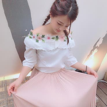 ㅤㅤㅤㅤㅤㅤㅤㅤㅤㅤㅤㅤㅤㅤㅤ
spring  pink🌸ㅤㅤㅤㅤㅤㅤㅤㅤㅤㅤㅤㅤㅤㅤㅤ
ㅤㅤㅤㅤㅤㅤㅤㅤㅤㅤㅤㅤㅤㅤㅤ
私が所属している劇団の
イベントが今日ありまして
ドレスコートがpink💕
ということでくすみピンクのフレアスカートにしました！
あとうさ耳🐰💕
ㅤㅤㅤㅤㅤㅤㅤㅤㅤㅤㅤㅤㅤㅤㅤ
うさ耳はまた今度載せます✨
ㅤㅤㅤㅤㅤㅤㅤㅤㅤㅤㅤㅤㅤㅤㅤ
ㅤㅤㅤㅤㅤㅤㅤㅤㅤㅤㅤㅤㅤㅤㅤ
ミニゲームとか色々楽しかったー😆✨
ㅤㅤㅤㅤㅤㅤㅤㅤㅤㅤㅤㅤㅤㅤㅤ

 #springfashion   #pink   #spring   #miss女子会   #SHOPLISTA  
 #SHOPLIST   #スカート   #フレアスカート   #くすみピンク   #ピンク   #flower  shoplist_official