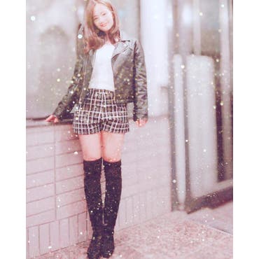 寒いけど、楽しい冬❄️✨  #SHOPLISTA   #ライダース  #ショートパンツ  #チェックパンツ  #ロングブーツ  #SHOPLIST 
shoplist_official