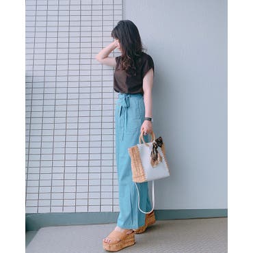 2019/7/8
やっぱりこのトップス着回しに最高っ👍
*
*
先日のpostでも着ていたこちらのトップスは shoplist_official でゲット✨
MEGASALE開催期間中は送料無料でお得🉐
*
10日までだから、急いでーっ🏃‍♀️💨 *
*
ブログで詳しくレビューしているので、プロフィールのリンクからぜひ遊びにいらしてねっ👋🏻💋💓
*
*
tops  #andme  
bottoms  #gu   #デニムワイドパンツ  (XSサイズ)
bag  #zara  *
*
♡嬉しい誤算♡生地もサイズもお値段も！！想像を超えて良かったワンピ♡
という記事を更新しているよ🆕✨
*:.｡..｡.:+・ﾟ・✽:.｡..｡.:+・ﾟ・*:.｡..｡.:+・ﾟ・✽:.｡..｡.:+ pomu.meでプロフィールのリンクをまとめたよー🙋‍♀️💨
ブログ更新してます🤗🆕
⏩ mph.happy のリンクから遊びに来てねっ❤️ぴこ☺︎
*:.｡..｡.:+・ﾟ・✽:.｡..｡.:+・ﾟ*:.｡..｡.:+・ﾟ・✽:.｡..｡.:
*
* 
 #1万円コーデ   #SHOPLIST   #shoplist   #SHOPLISTA   #shoplista   #gumania   #guデニム   #大人カジュアル   #プチプラコーデ   #低身長コーデ   #アラサーコーデ   #30代ファッション   #30代コーデ   #おチビコーデ   #おちびの輪   #おちびコーデ   #153cm   #153cmコーデ    #153センチ   #locari   #fashionblogger   #followme   #cordinate   #partegram   #PR 