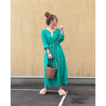 ・
💛👗💛👗💛👗💛
・
この前SHOPLIST shoplist_official でGETしたワンピース👗✨
鮮やかなグリーンがめっちゃ可愛いの💚
こーゆー綺麗なグリーンのワンピース、ずっと欲しかったんだ〜🤤🤤🤤💕
これね、羽織って着てもかわいーの🐣💖
着まわしたくさん🤗🌈
・
これから春夏いっぱい着よーっ✊🏻☺️🌸
・
・
onepiece… andme_official 
shoes… zara 
bag… joliechambre ・
・
 #SHOPLISTA   #SHOPLIST   #ootd   #coordinate   #fashion   #outfit   #mineby3mootd   #ponte_fashion   #locari   #ootd_kob   #instagood   #instafashion   #コーデ   #ファッション   #カジュアル   #カジュアルコーデ   #ちびっこコーデ   #おちびコーデ   #ちびエリ   #おちびの輪   #大人カジュアル   #オトナ女子   #低身長コーデ   #大人かわいい   #お洒落さんと繋がりたい   #ワンピース   #zara   #ザラ   #ザラジョ   #春コーデ 