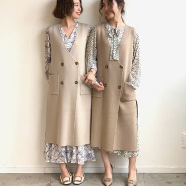 春の花柄ワンピースにニットベストの双子コーデ◎
ゆったりと長めですが、サイドスリットもきちんと入っているのでボリュームボトムでも合わせやすい♪

私は画面左のベストの色が
薄い方のコーデ☆