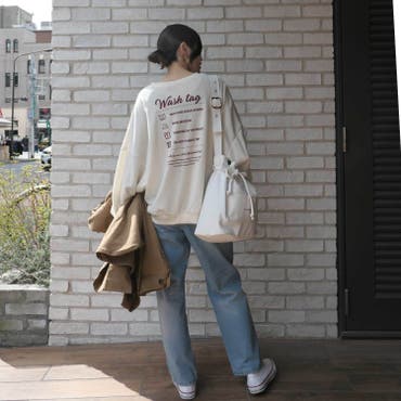 バックデザインの
洗濯マークが可愛い：）
カラーバリエーションも豊富