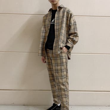 春注目のチェック柄セットアップコーデ！
単品でも使いやすいのでおすすめアイテムです♪
【スタッフ/180cm】