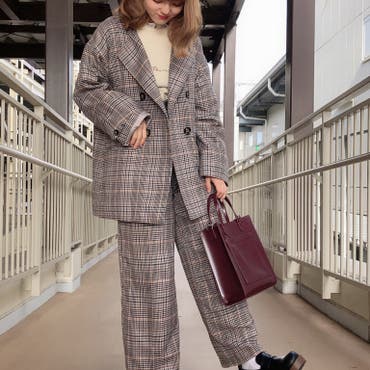 新作のセットアップコーデ♪＾＾
今の時期から春に向けてピッタリのアイテム！
レトロ感が可愛いチェック柄がポイントです！


【スタッフ/149㎝】