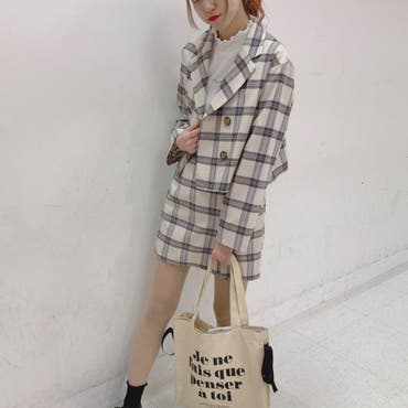 春のチェック柄セットアップコーデ(^-^)♪
インナーとバッグもホワイトでまとめて、ガーリー感UP❣
【スタッフ/165cm】