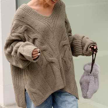 オーバーサイズのざっくりニットでゆるっとコーデ◎ファーアイテムでぬく感up♪