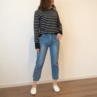 ボーダーニットにデニムでカジュアルな可愛さを。