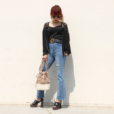 シフォンレースブルゾンはさらっとした着用感で◎