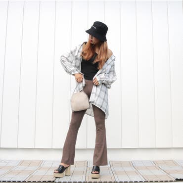 大人気のリブフレアパンツ♪