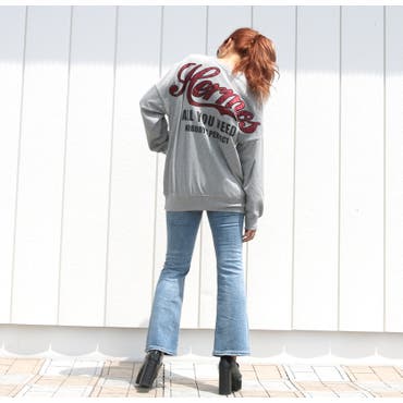 BACKSHOT映えするTOPS♪リラクシーなシルエットで楽チンな着用感◎

