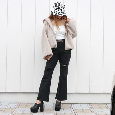 カウ柄のバケハがスタイリングのPOINTに♪今季も人気のボアジャケットが入荷しています♪