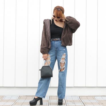 ふわふわのファーが可愛いフードブルゾンは10月13日21時からの販売です♪